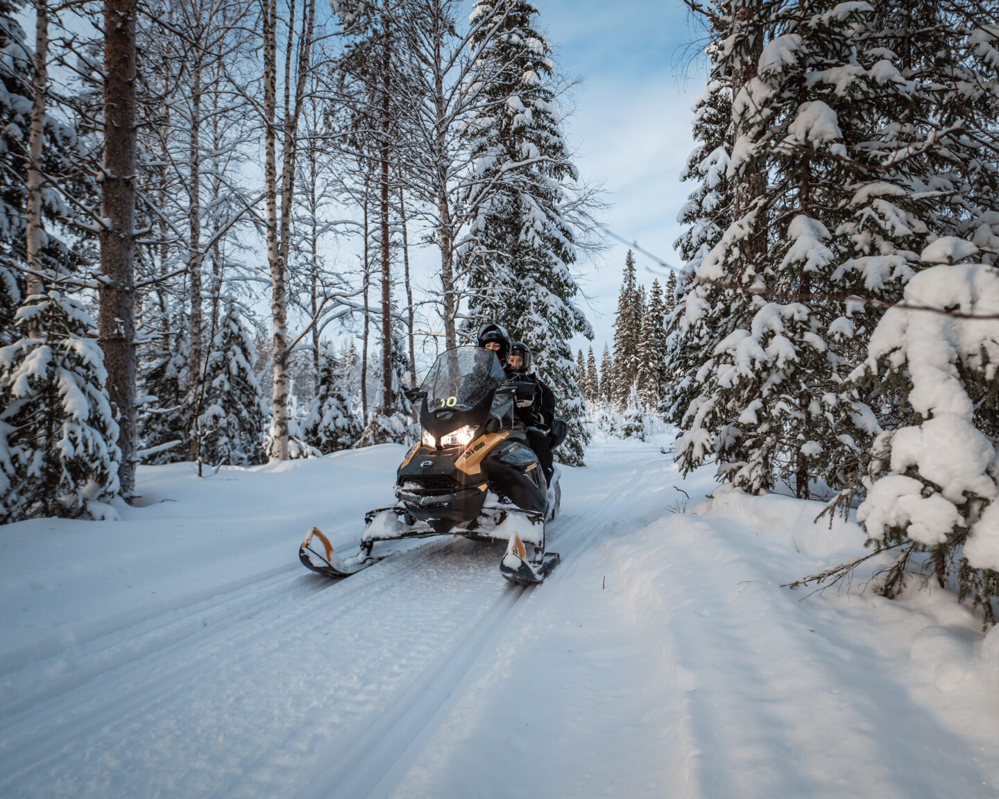 StayLapland-snowmobile-32-