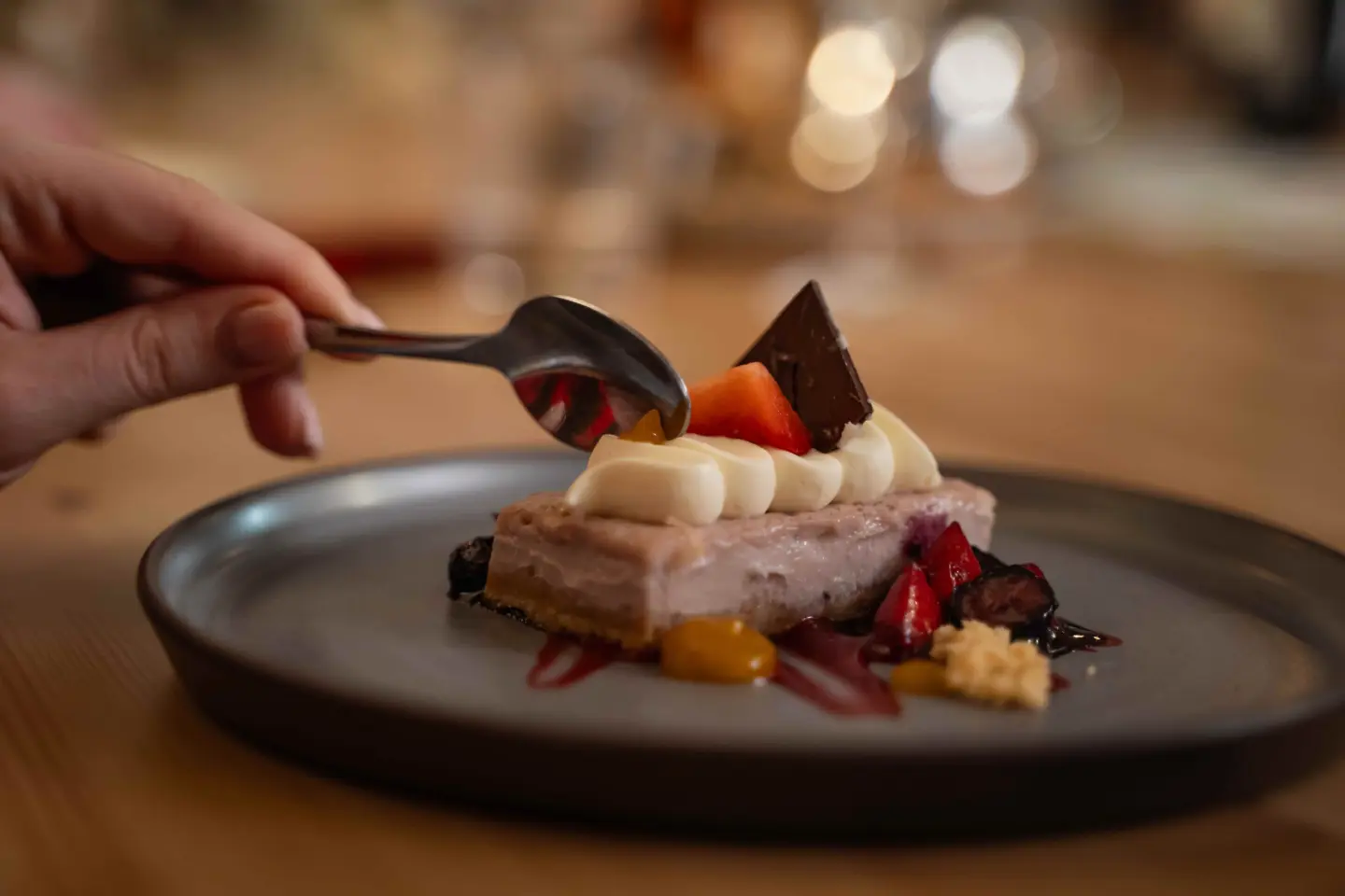 Leima Kitchen & Bar Blueberry cheesecake 2